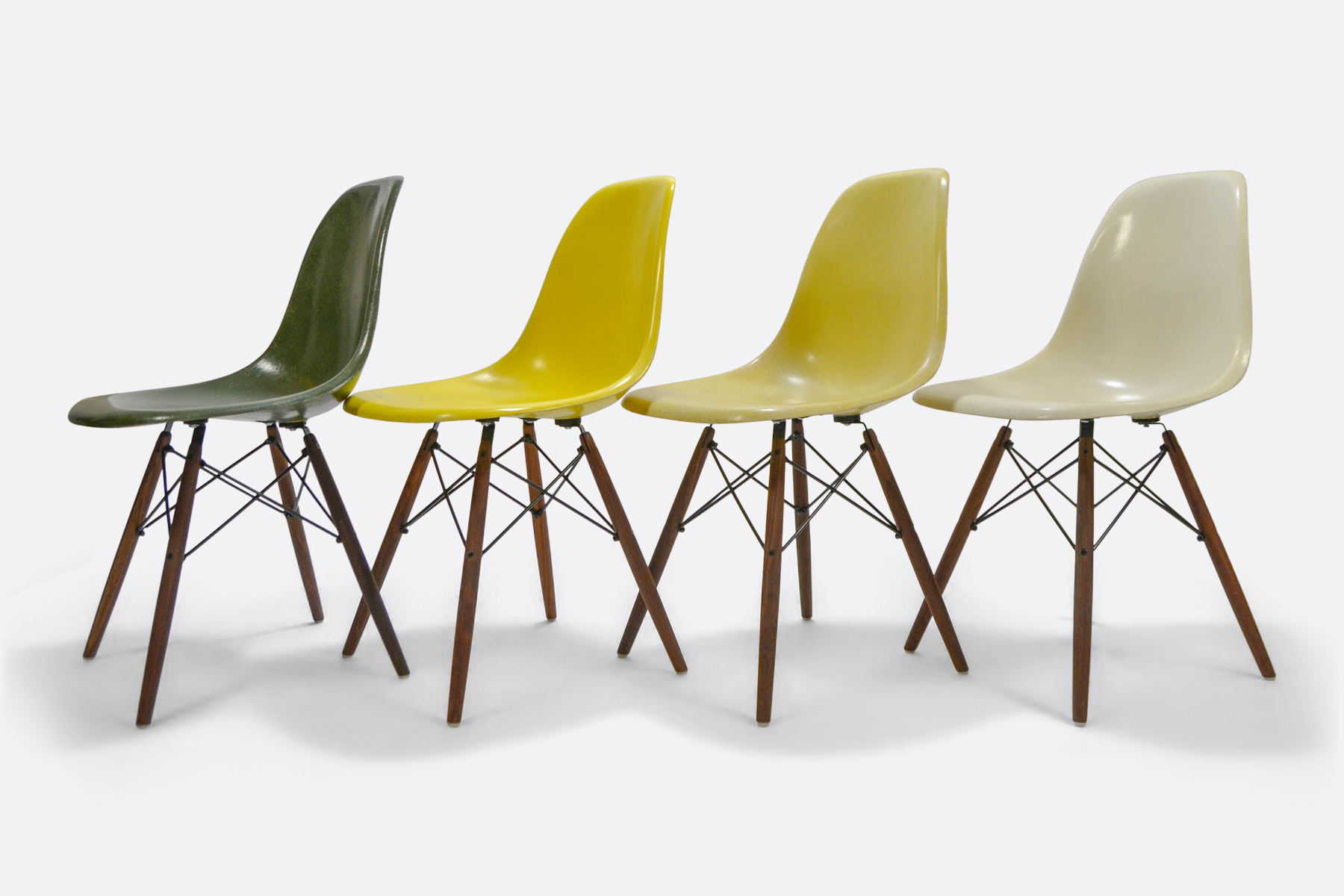 Eames DSW set of 4 Forest Green - Canary Yellow - Lemon Yellow - Off White4