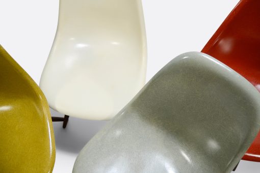 Eames DSW set of 4 Mustard - Off White - Seafoam Green - Terracotta4