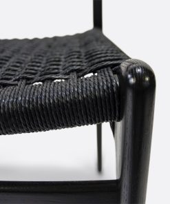 Carl Hansen CH23-black-back-detail