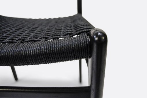 Carl Hansen CH23-black-back-detail