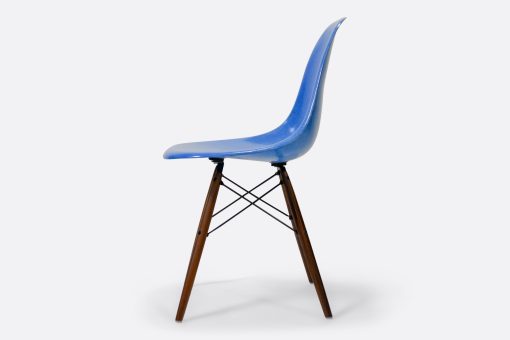 Eames-DSW-Cobalt-Blue-side