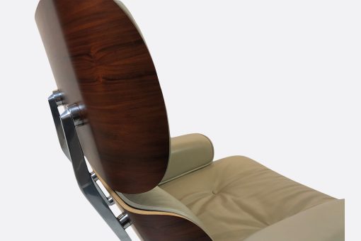 Eames Vintage Lounge chair XL