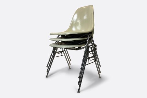 Vintage Eames Chairs Stackingbase