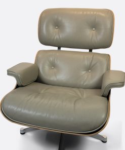 Eames Vintage Lounge chair XL