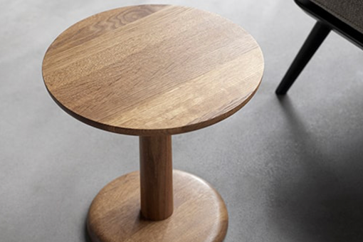 Pon coffee table
